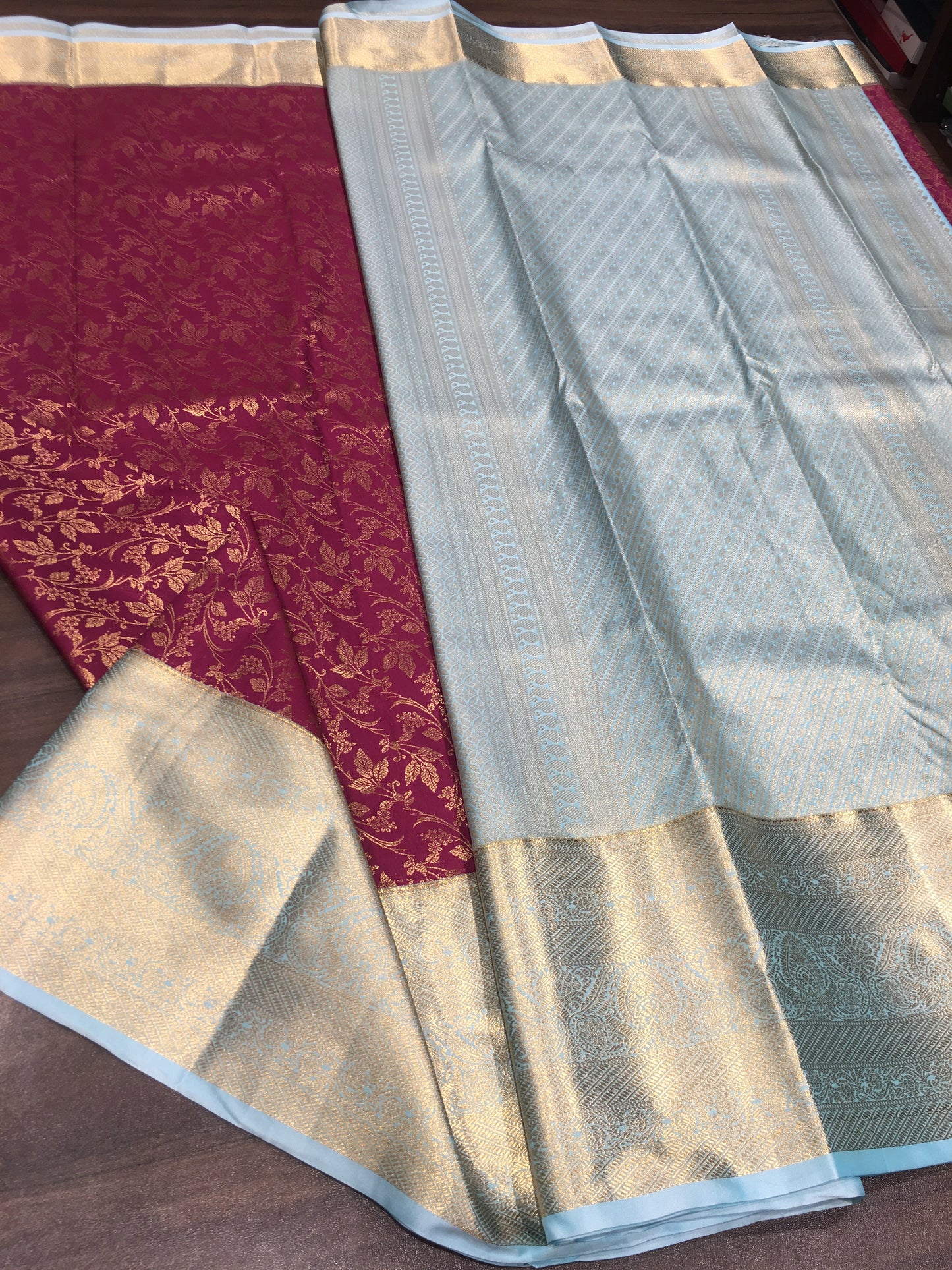 Semi Kanchipuram brocade
