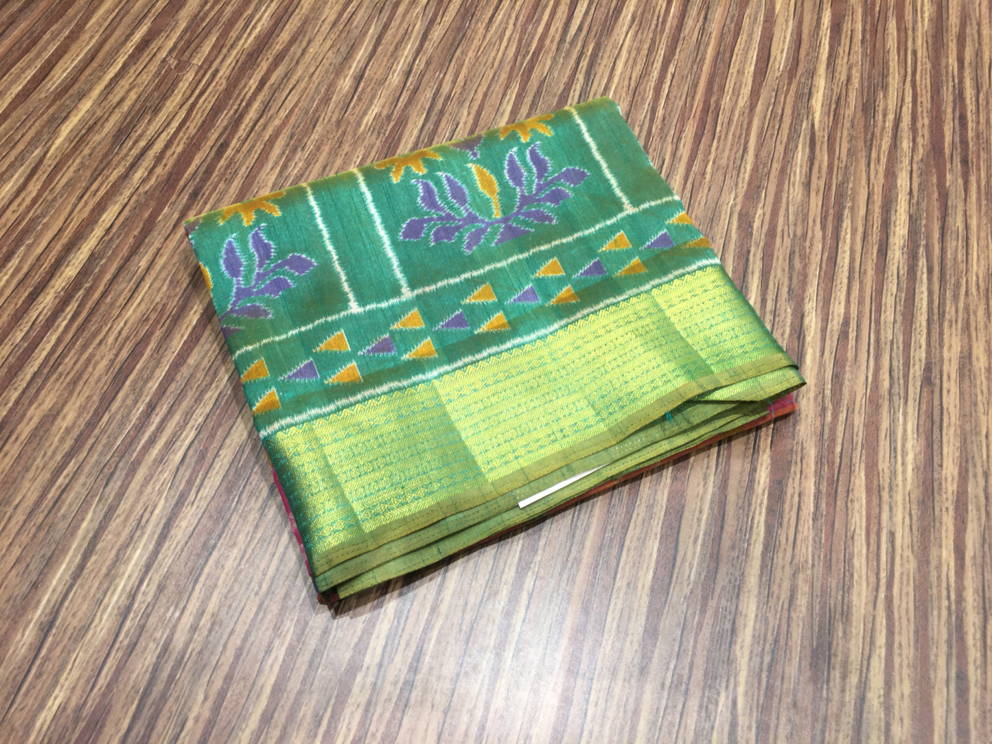 Ikkath saree