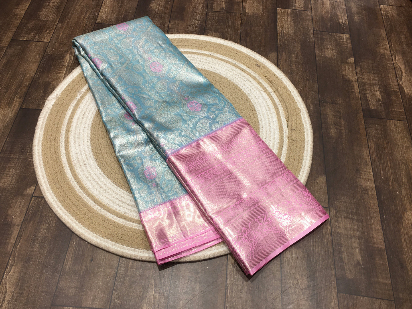 Semi Kanchipuram Tissue