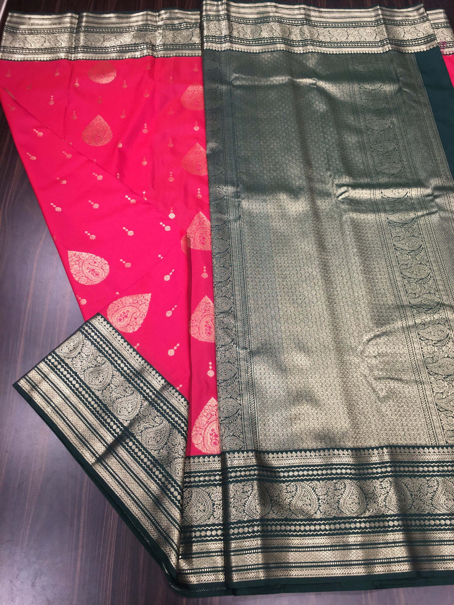 Semi Kanchipuram silk