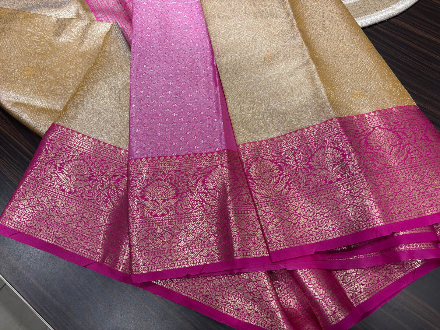 Semi Kanchipuram tissue