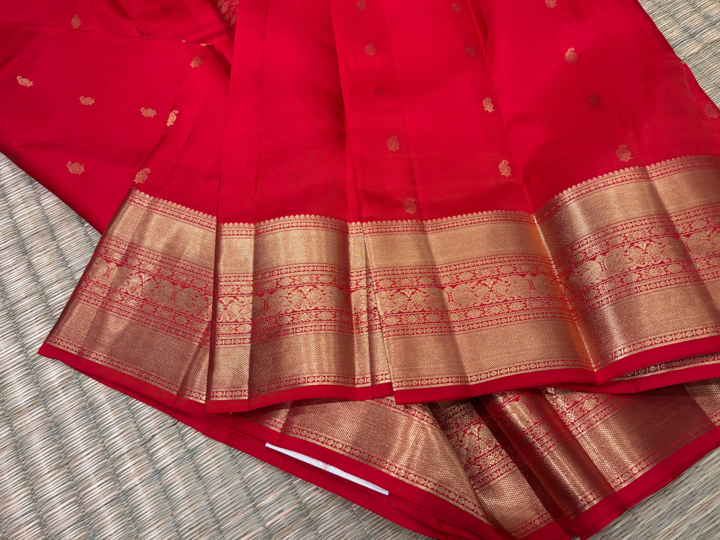 Pure Kanchipuram silk