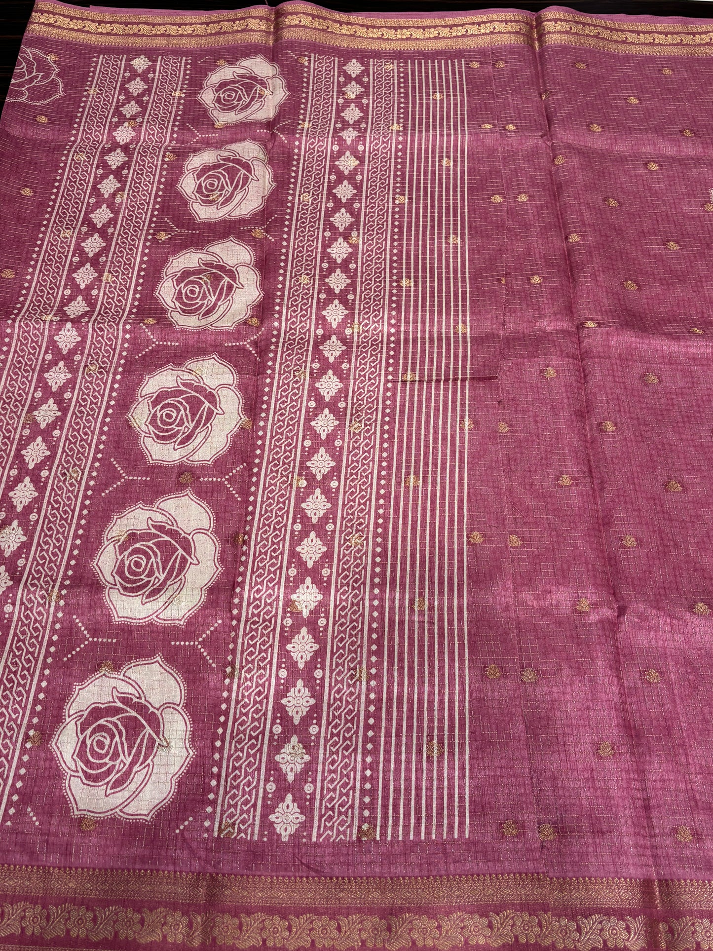 Dola silk saree