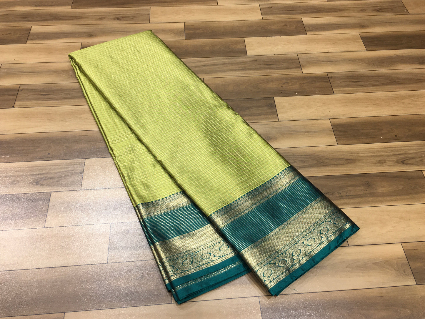 Semi Kanchipuram silk