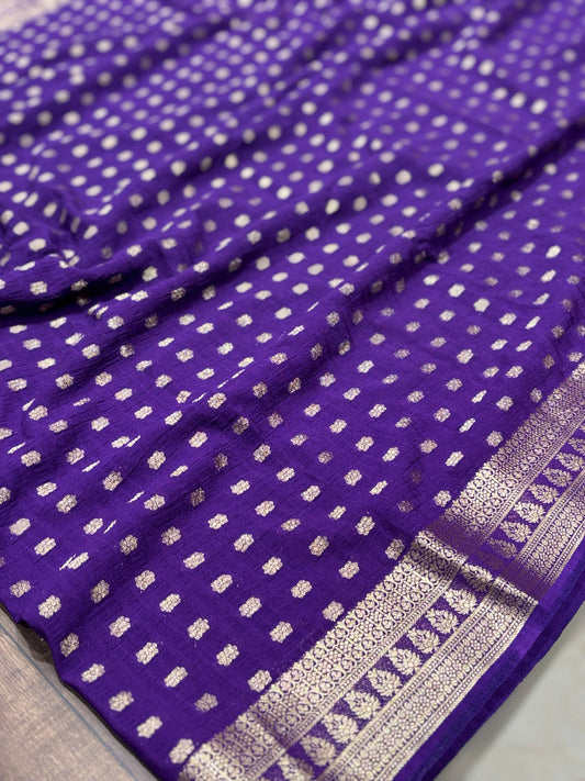 Wrinkle chiffon saree