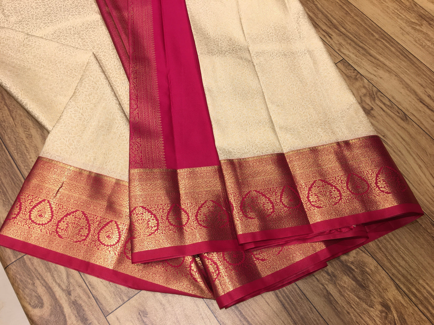 Semi Kanchipuram Brocade