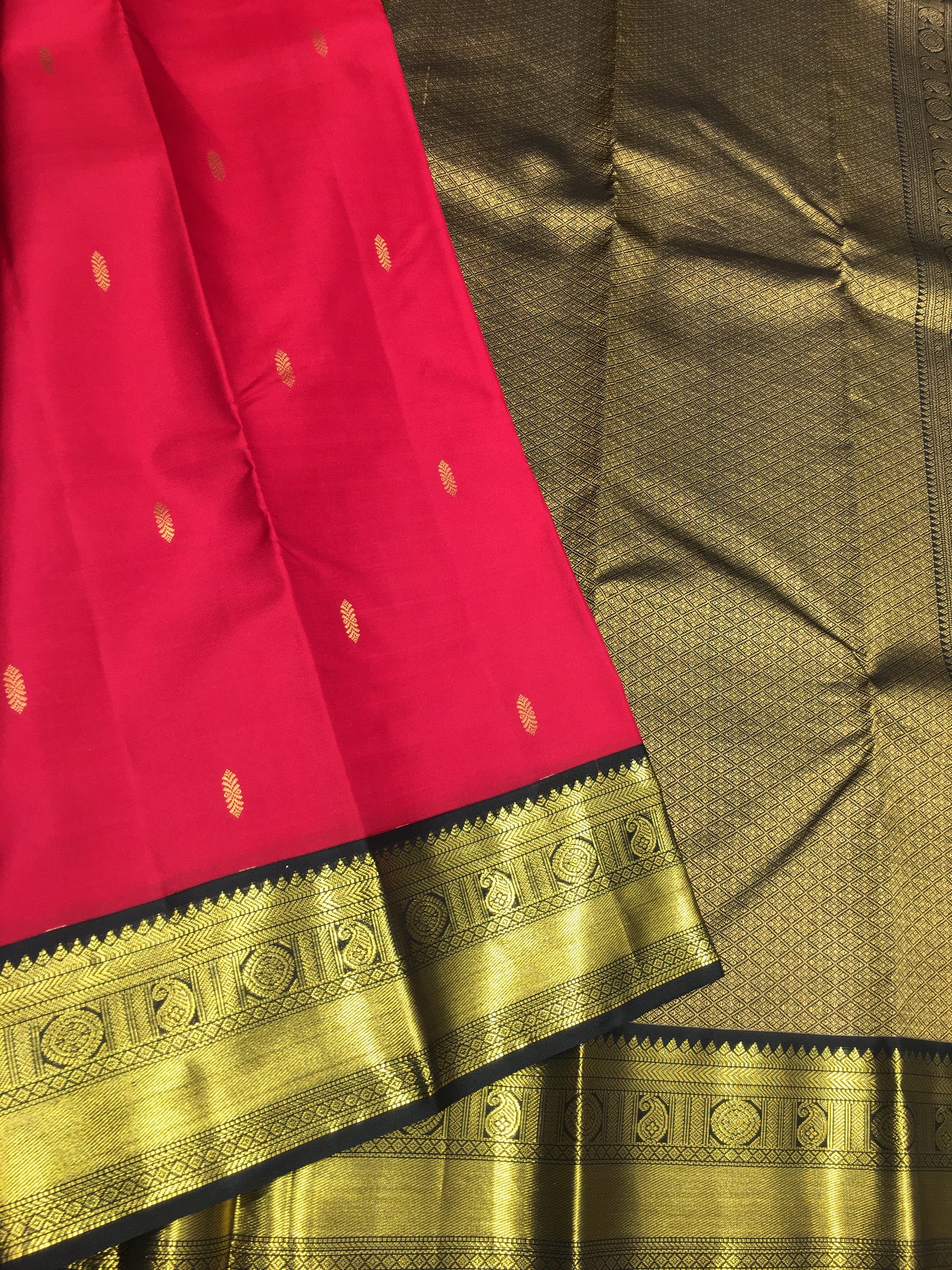 Pure Kanchipuram silk