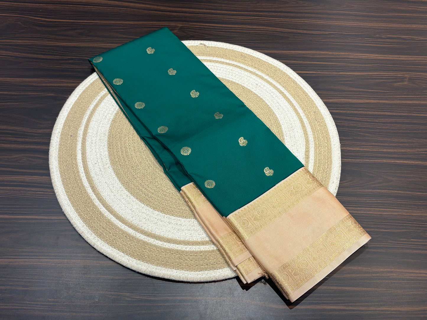 Semi Kanchipuram silk