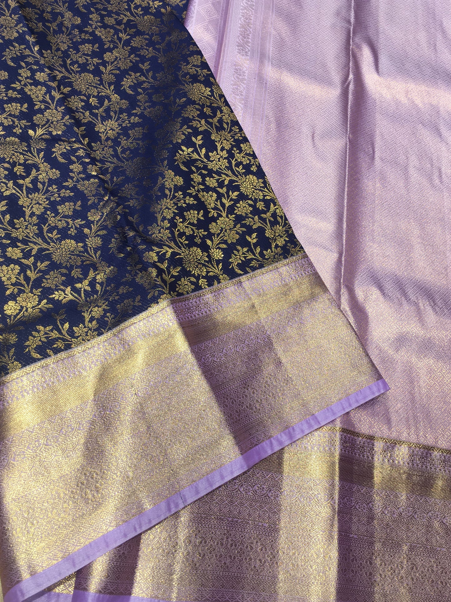 Semi Kanchipuram brocade