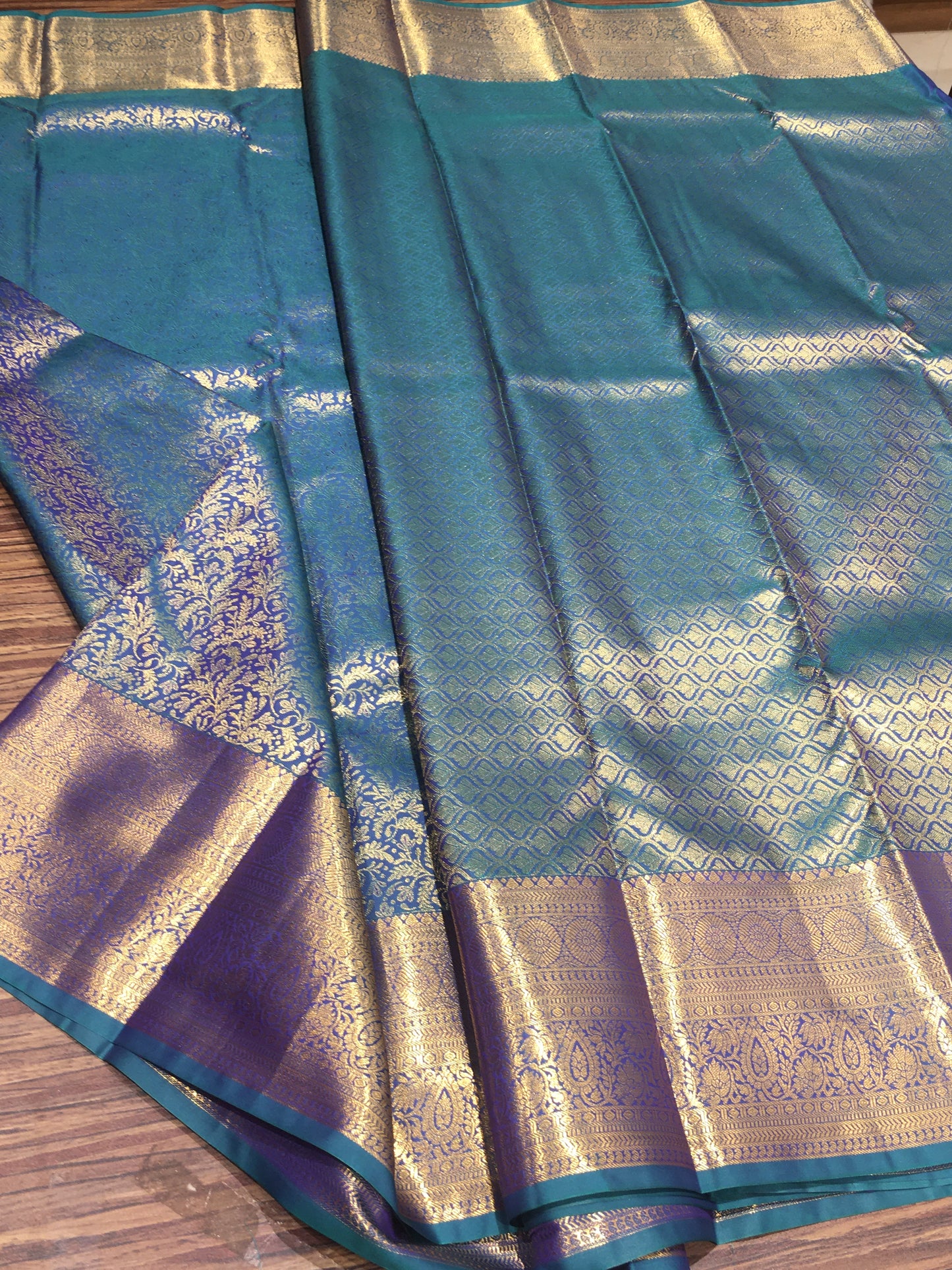 Semi Kanchipuram silk