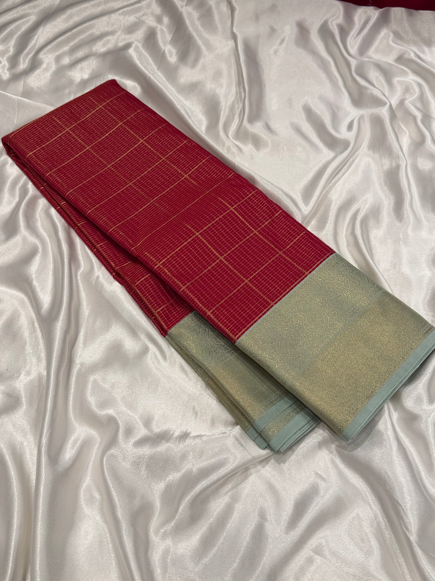 Semi Kanchipuram silk