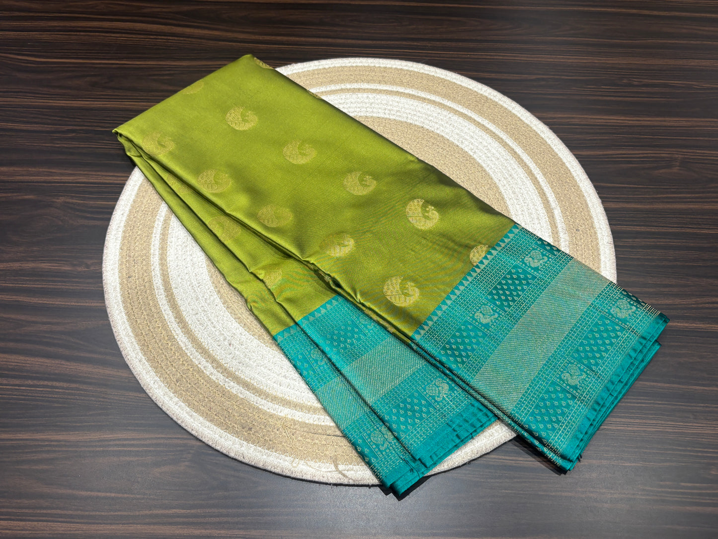 Semi Kanchipuram silk