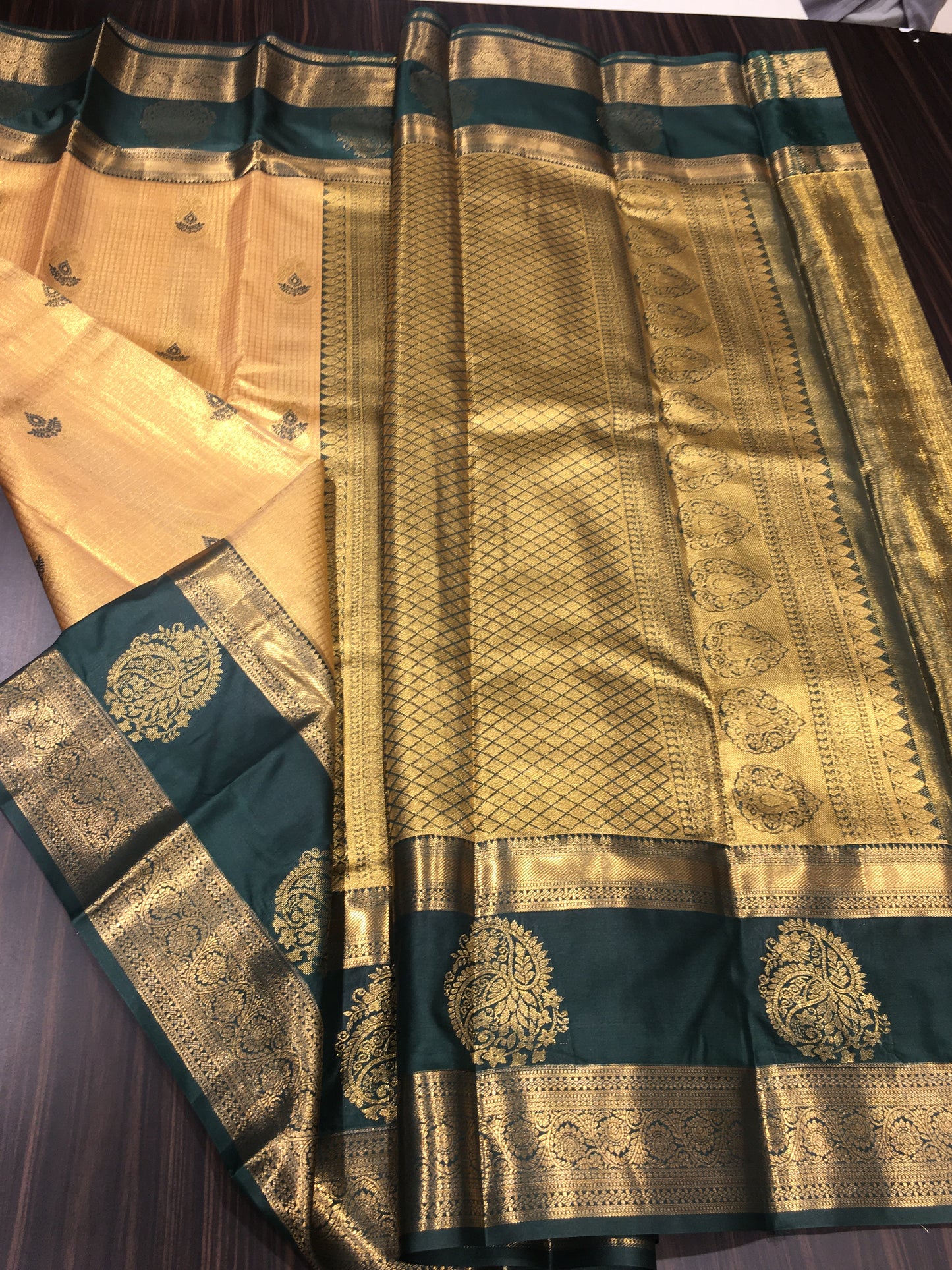 Semi Kanchipuram Tissue
