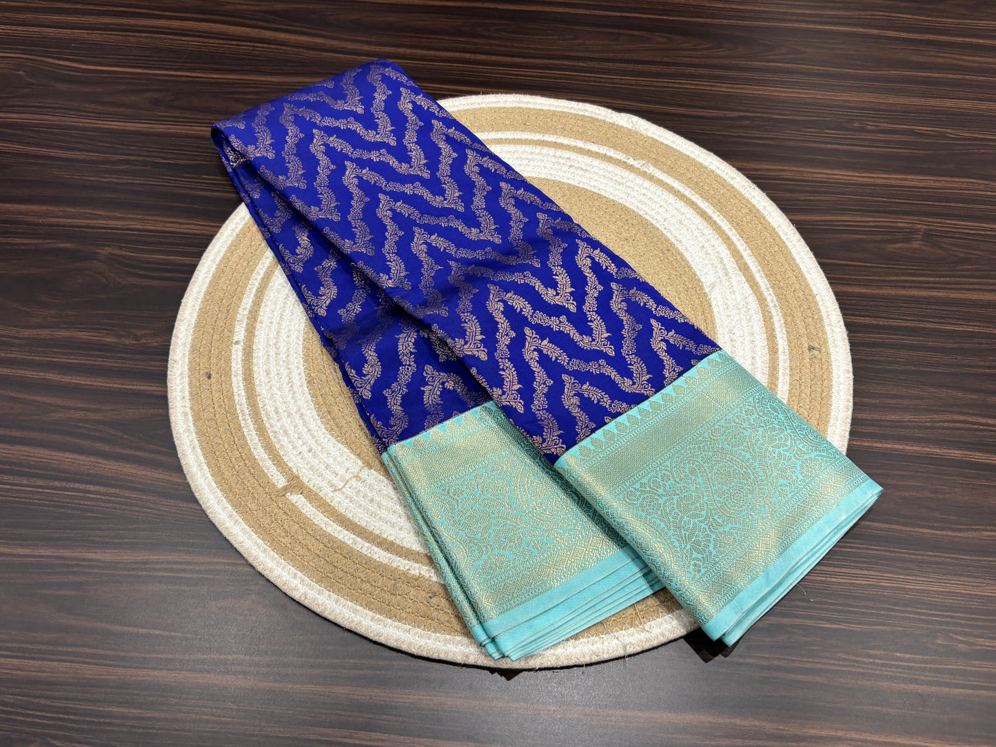 Semi Kanchipuram silk