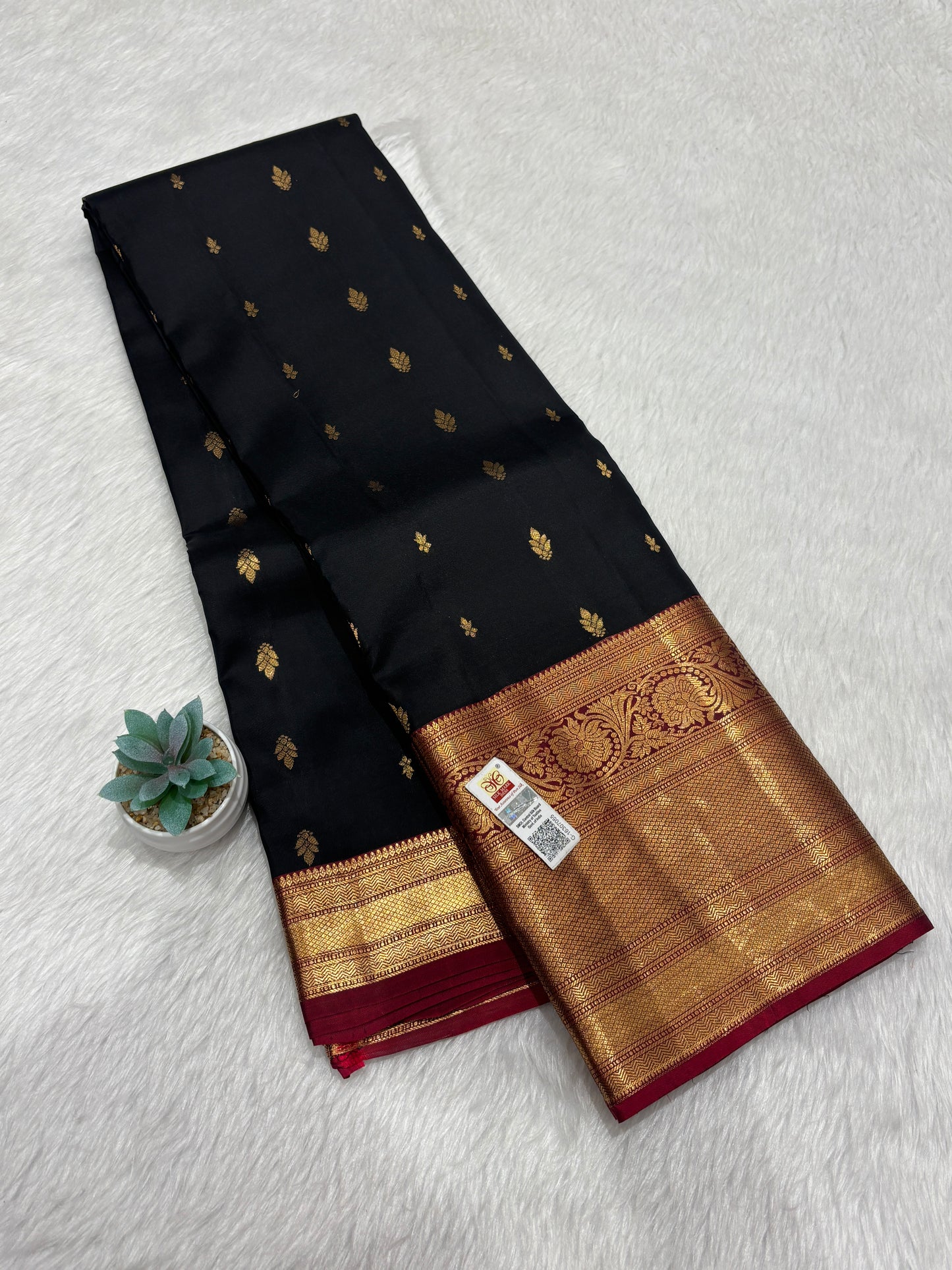 Pure Kanchipuram silk