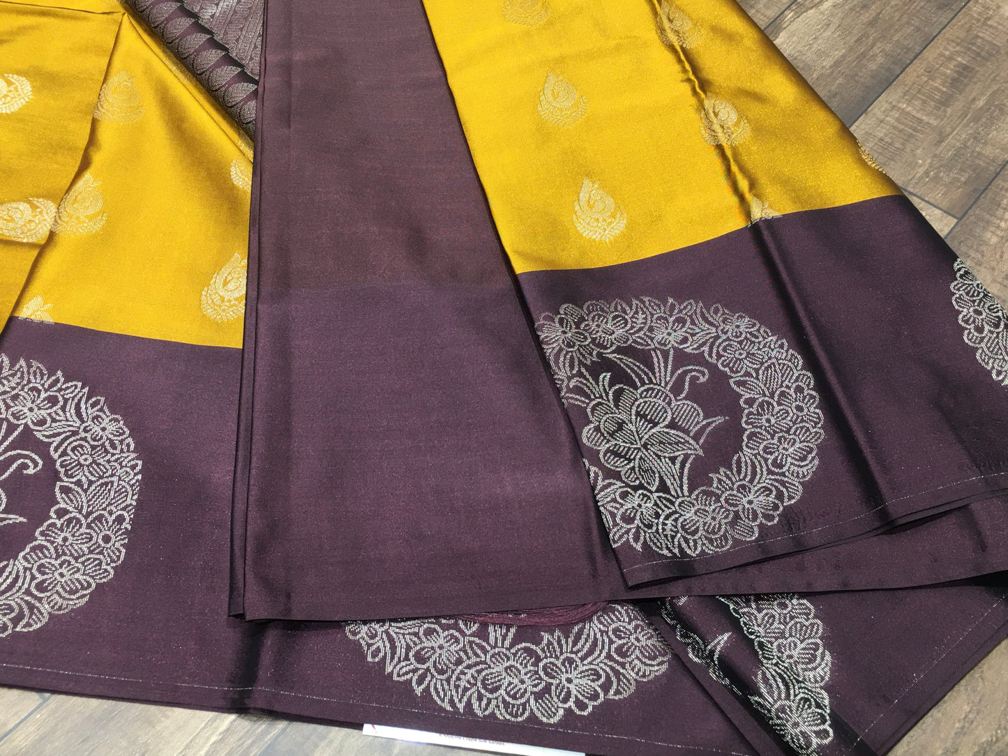 Semi Kanchipuram silk