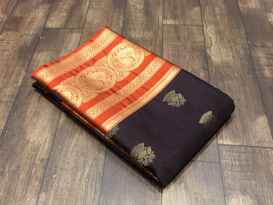 Semi Kanchipuram silk