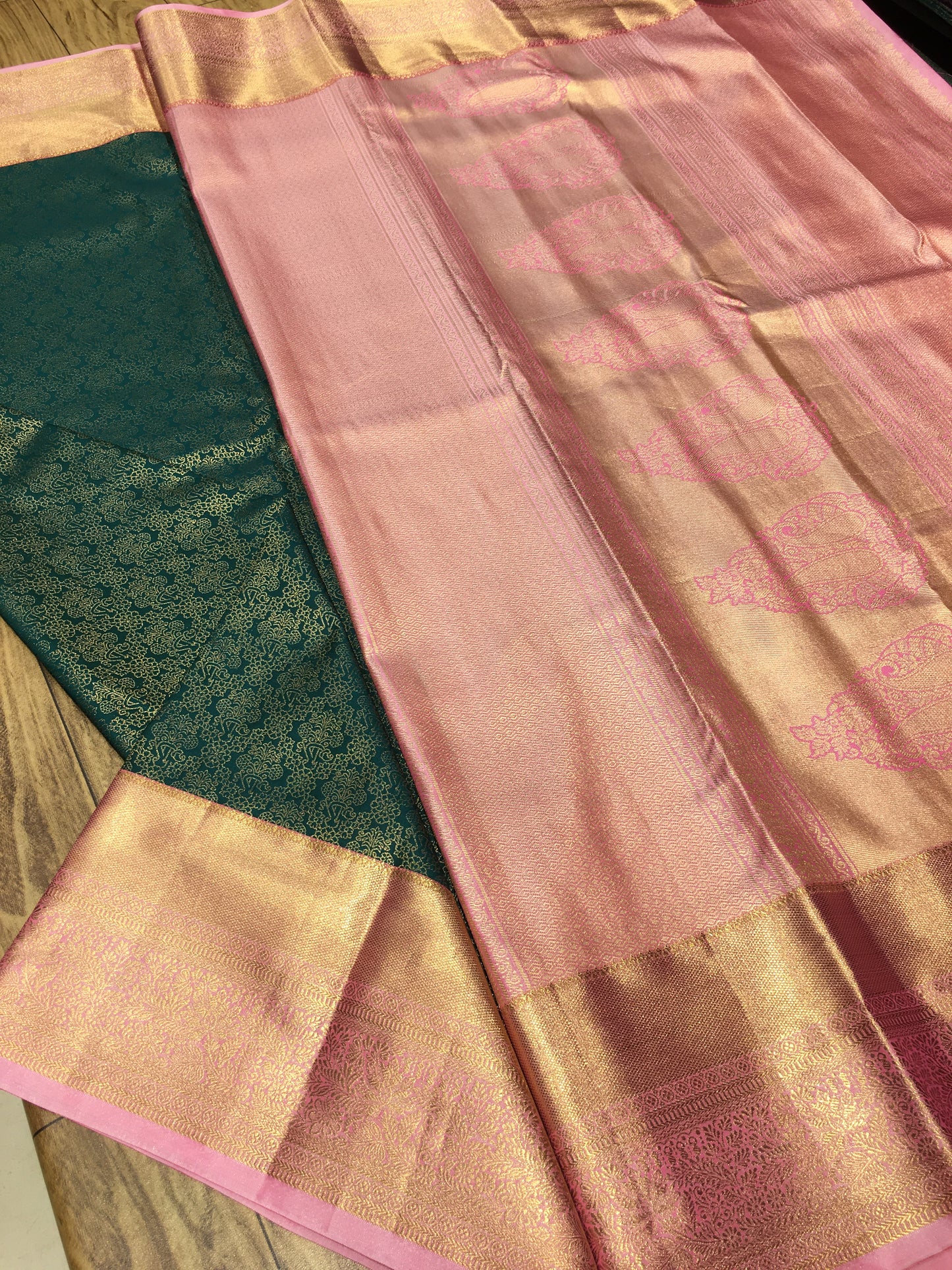 Semi Kanchipuram Brocade