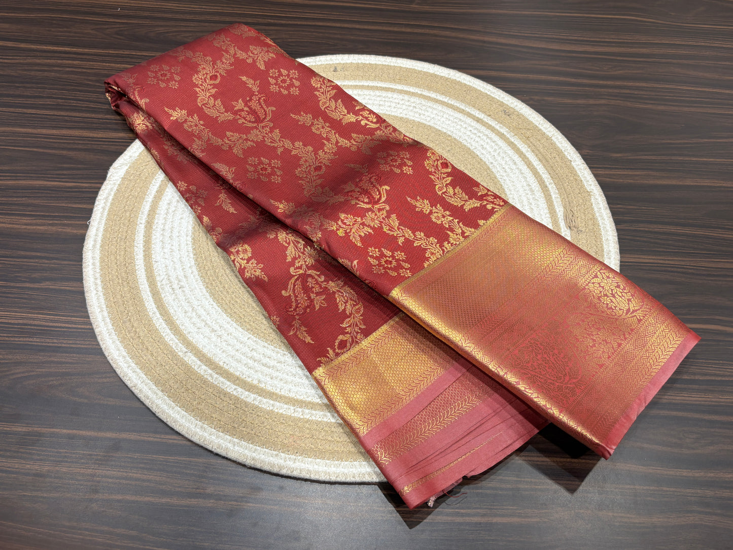 Semi Kanchipuram silk