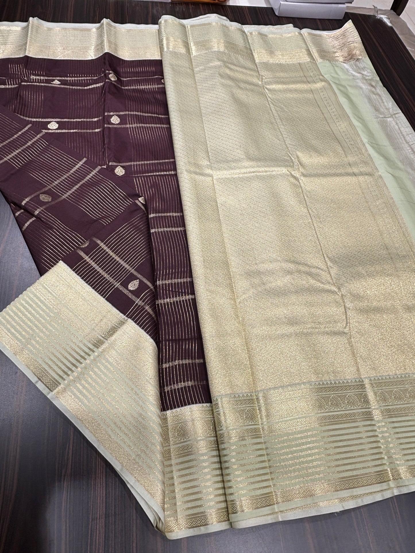Semi Kanchipuram silk