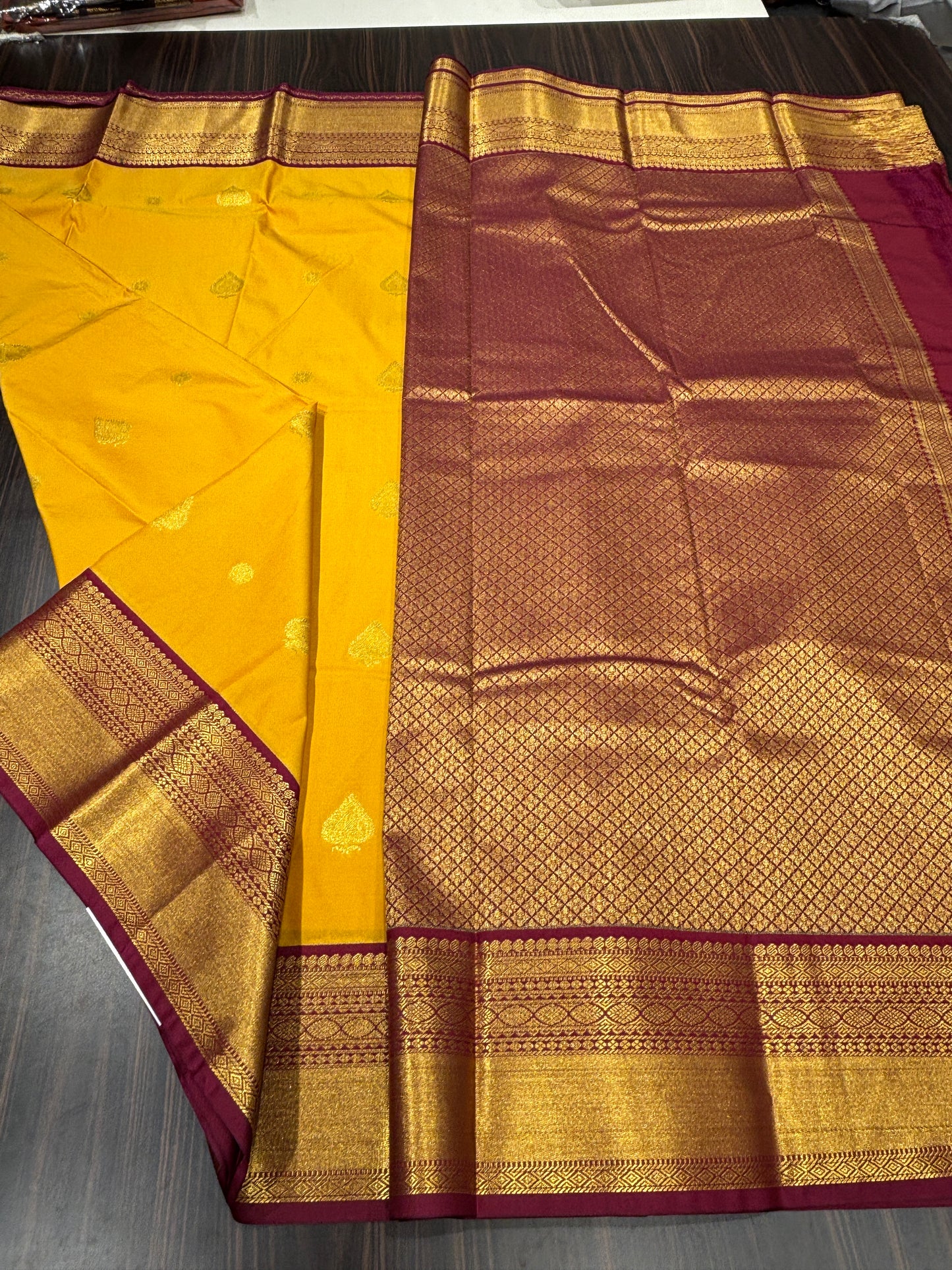 Semi Kanchipuram silk