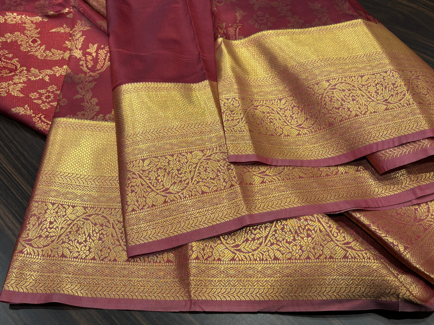 Semi Kanchipuram silk