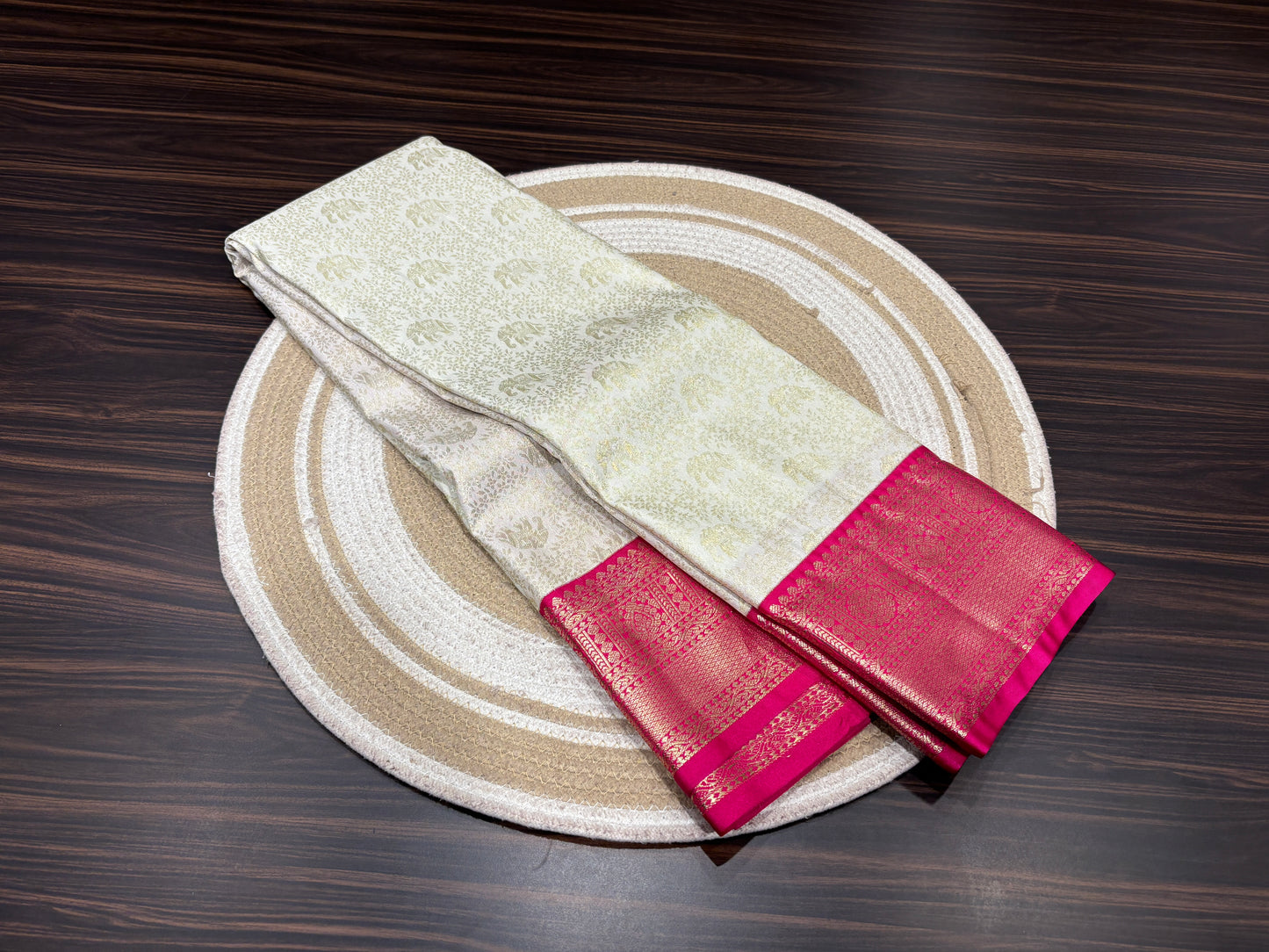 Semi Kanchipuram silk