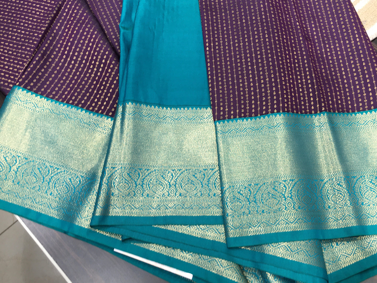 Semi Kanchipuram silk