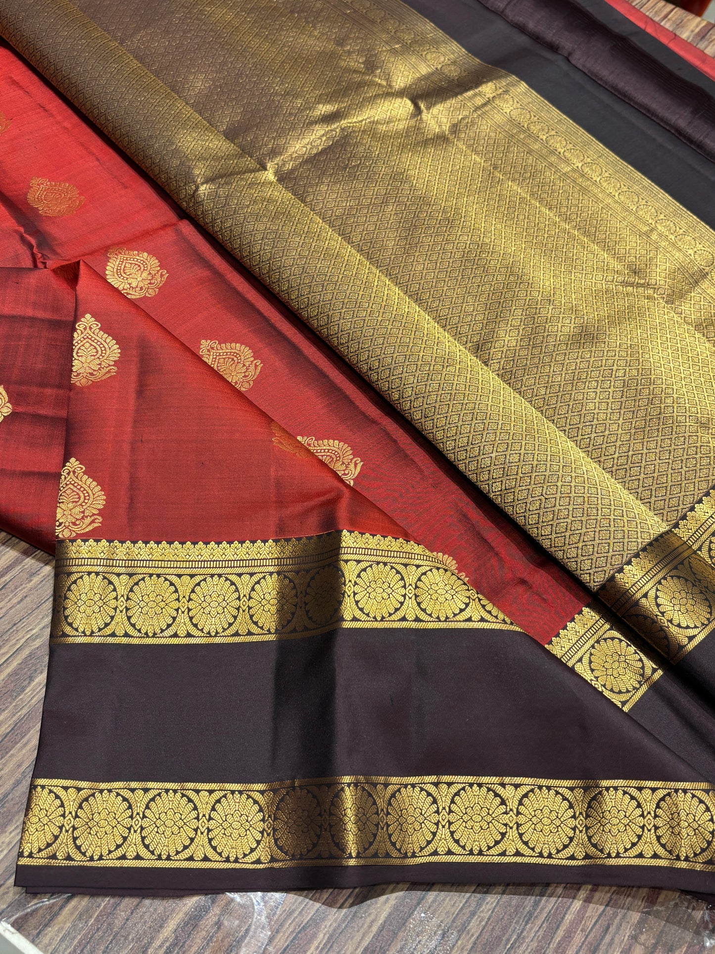 Pure Kanchipuram silk