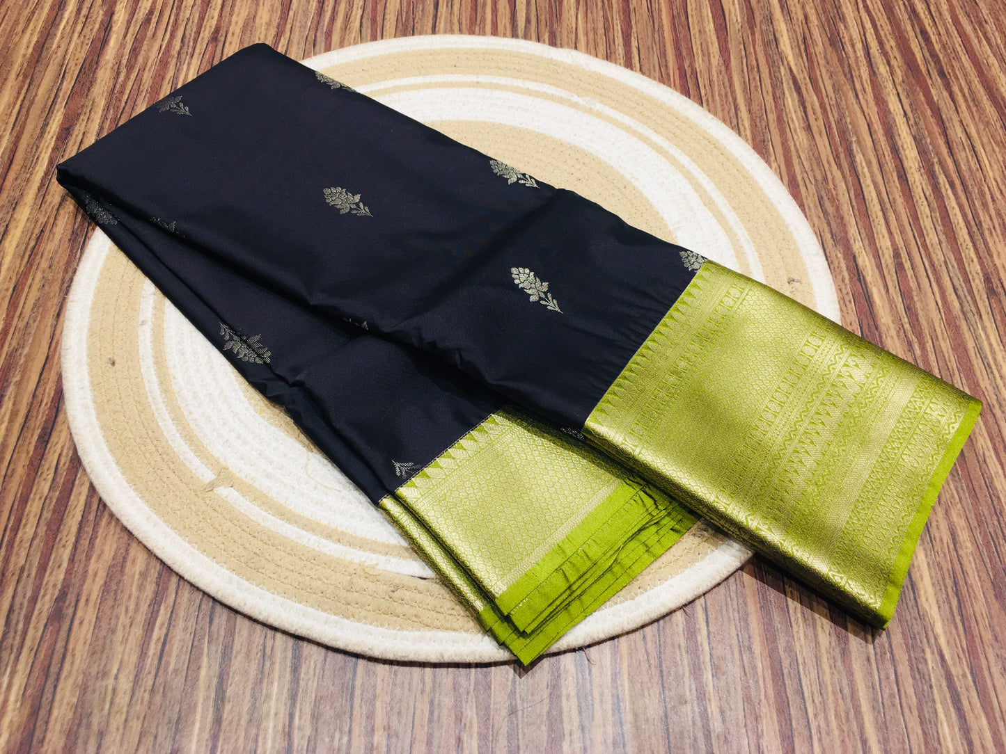 Semi Kanchipuram silk
