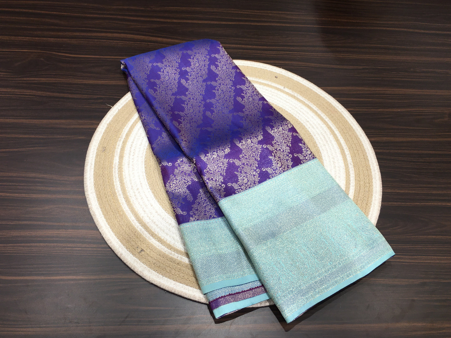 Semi Kanchipuram silk
