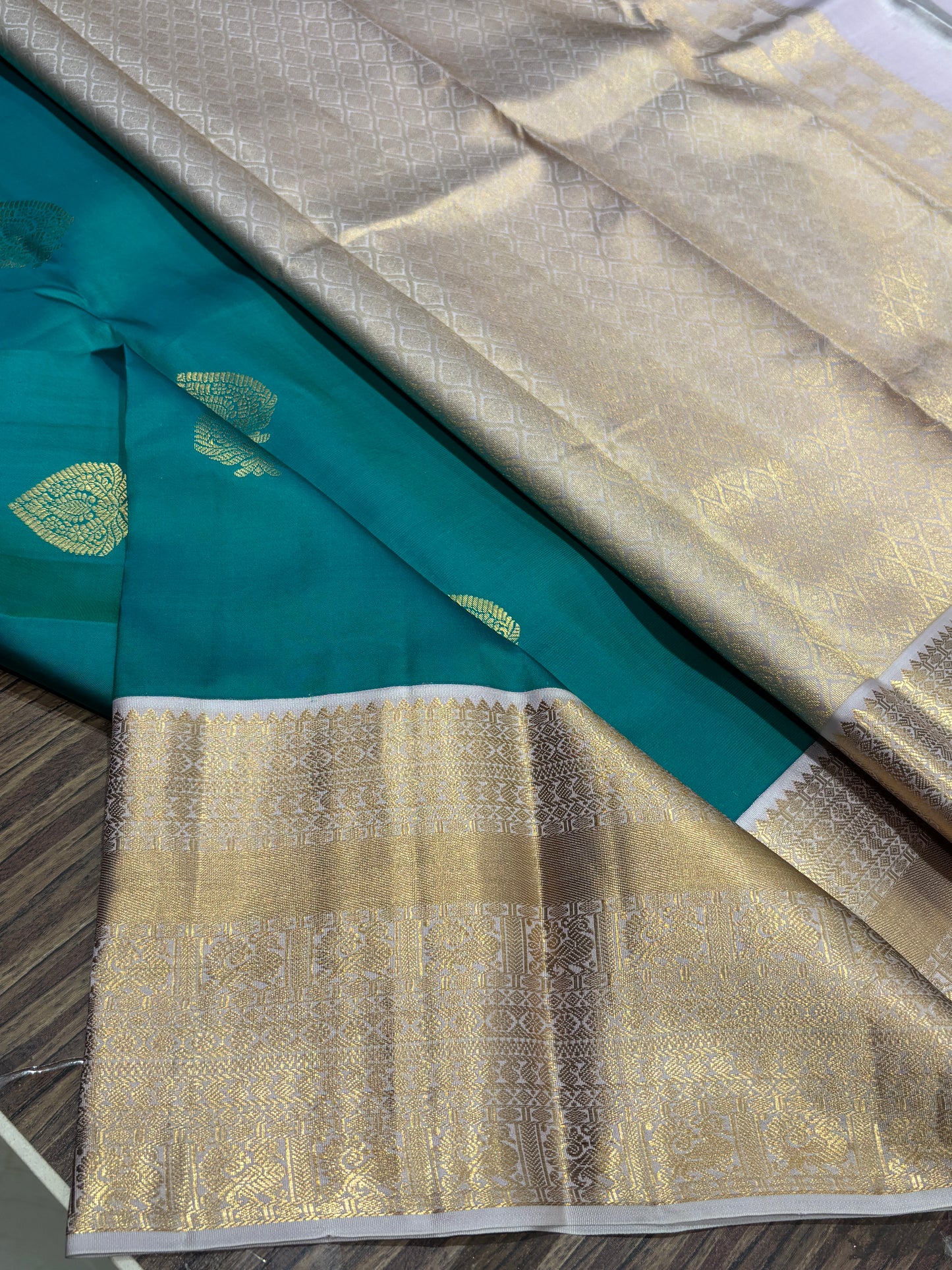 Pure Kanchipuram silk