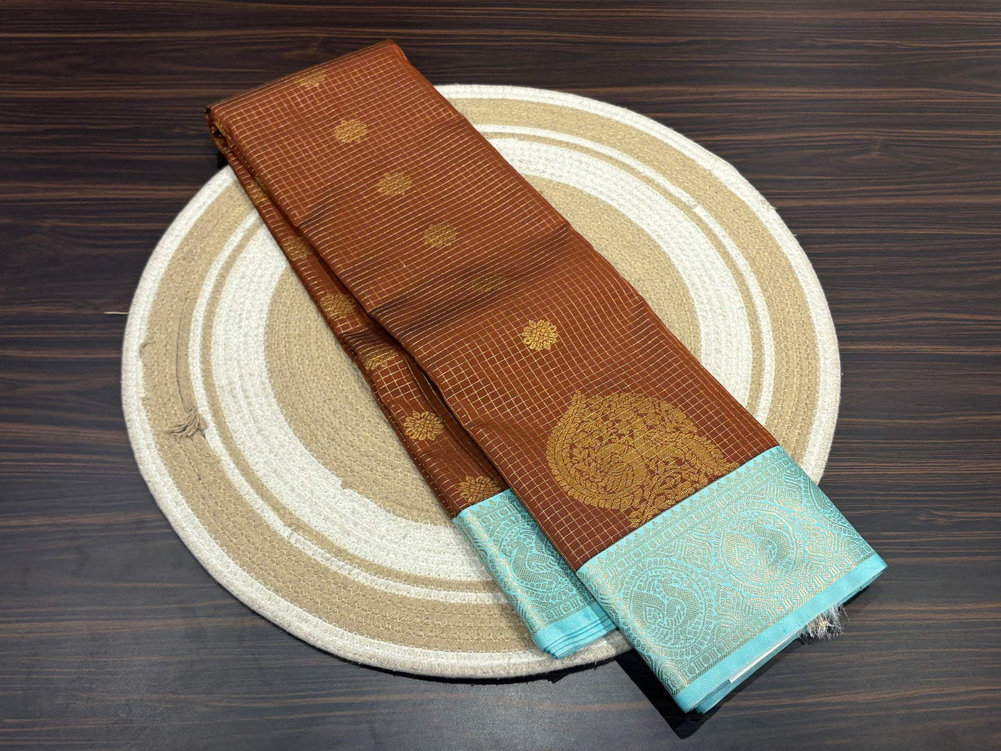 Semi Kanchipuram silk