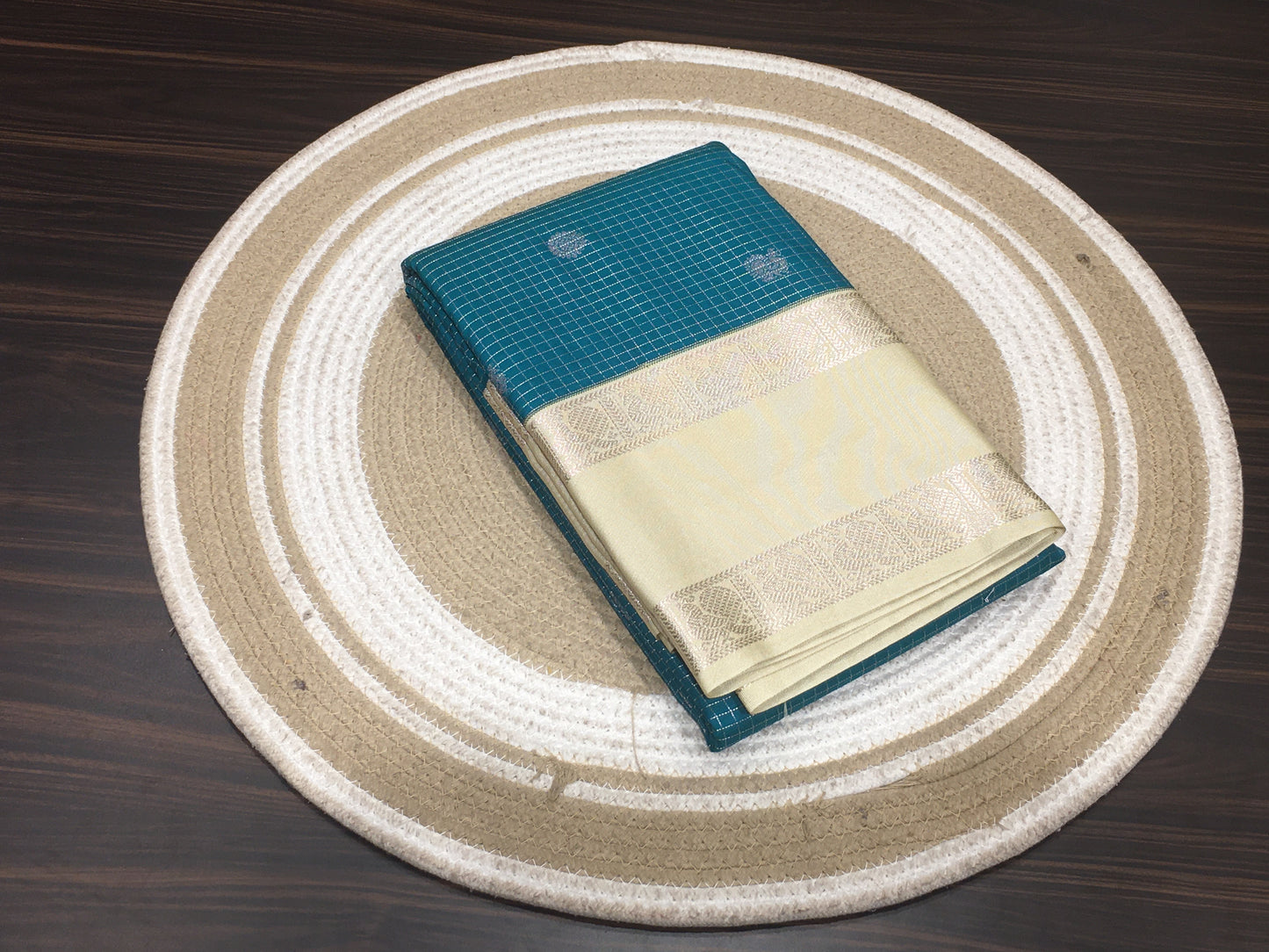 Semi Kanchipuram silk