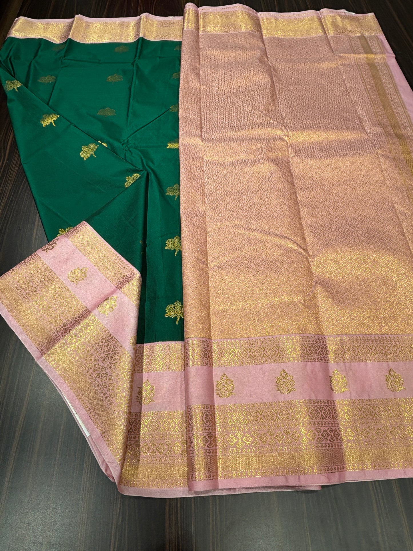 Semi Kanchipuram silk