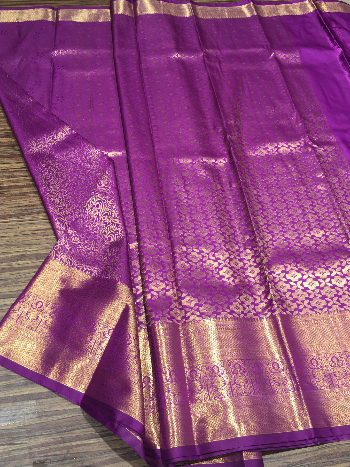 Semi Kanchipuram silk