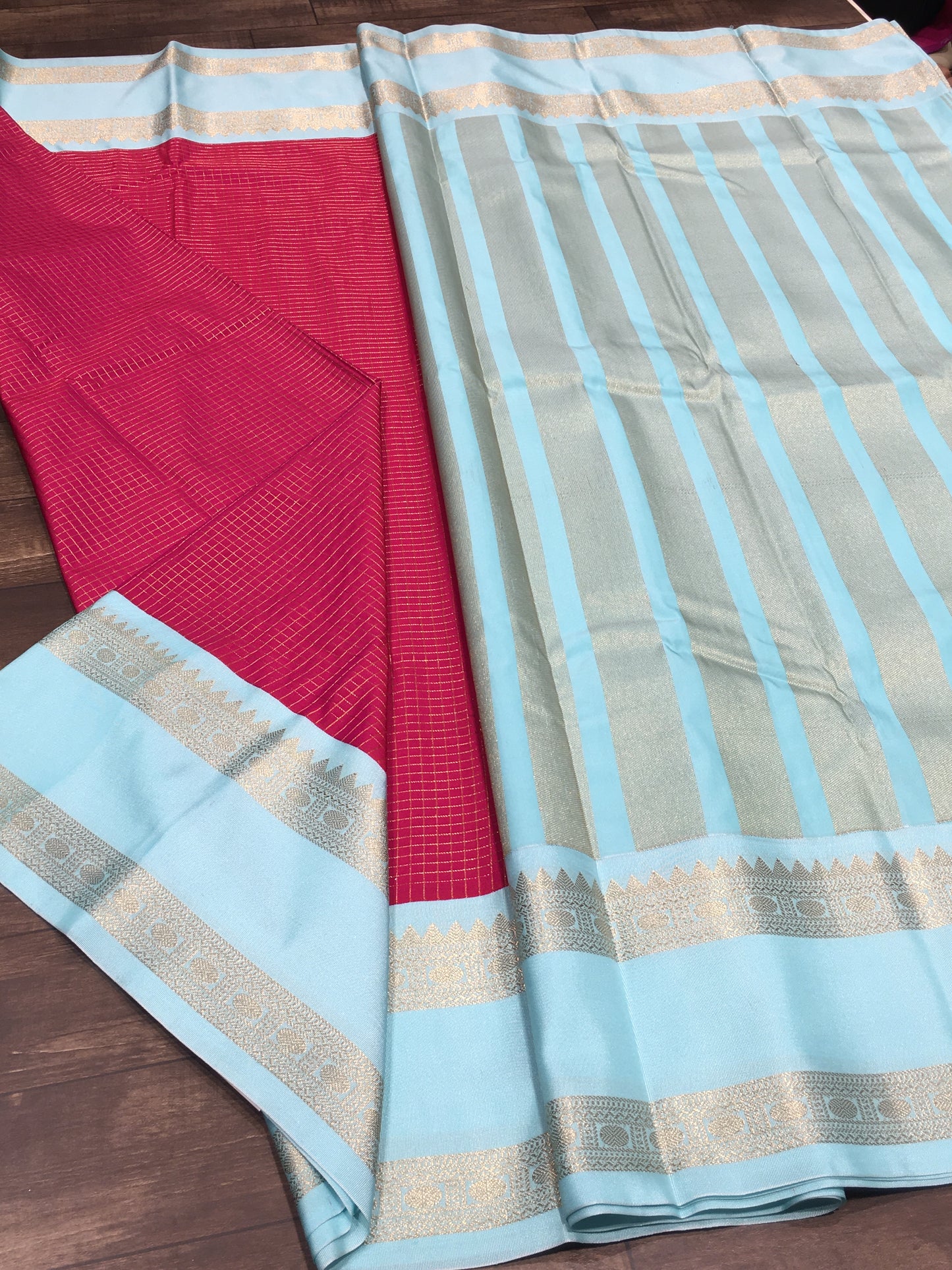 Semi Kanchipuram silk