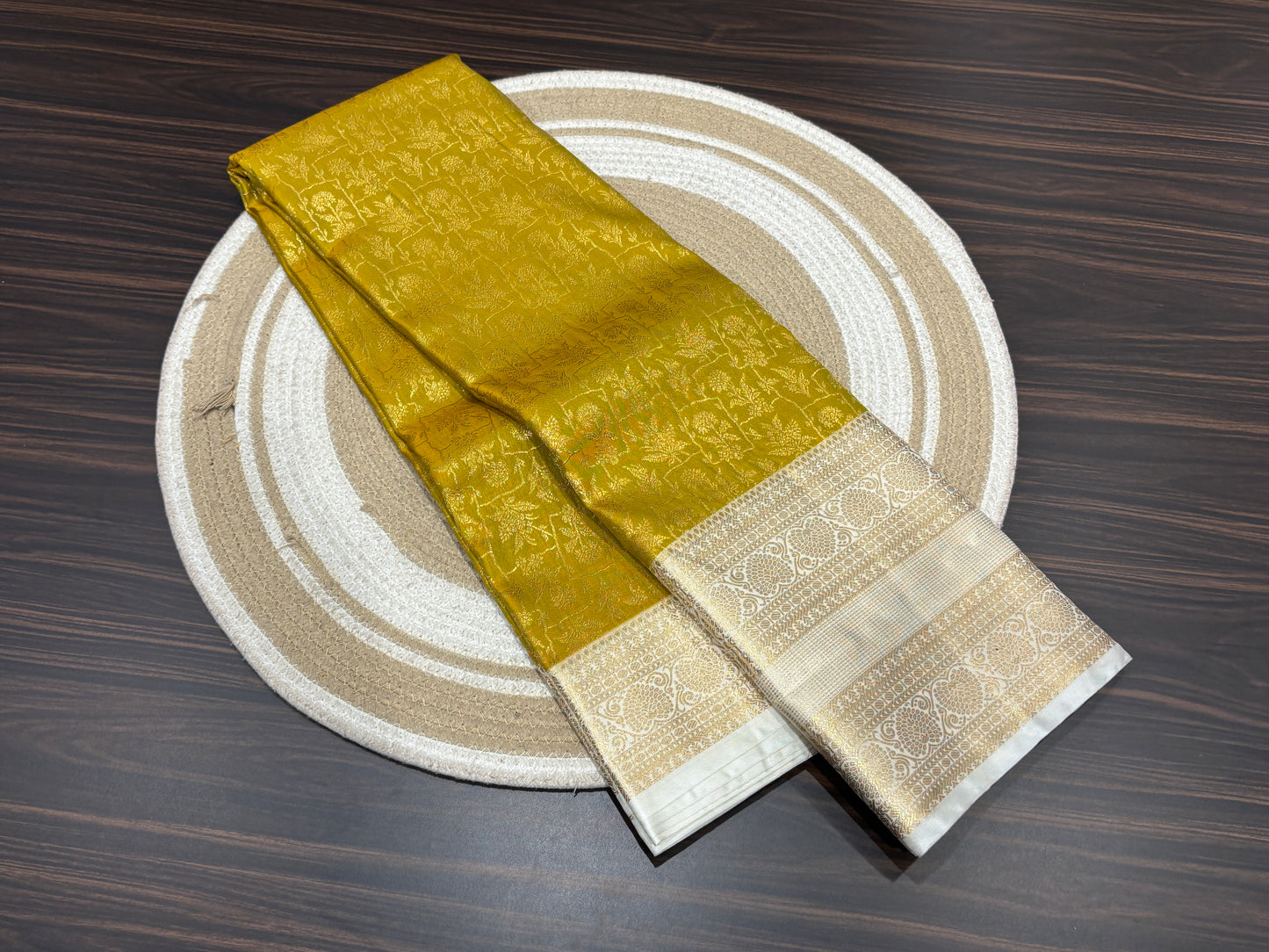 Semi Kanchipuram silk