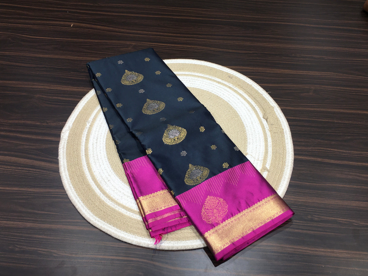 Semi Kanchipuram silk