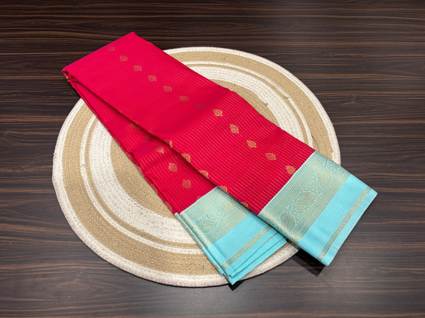 Semi Kanchipuram silk