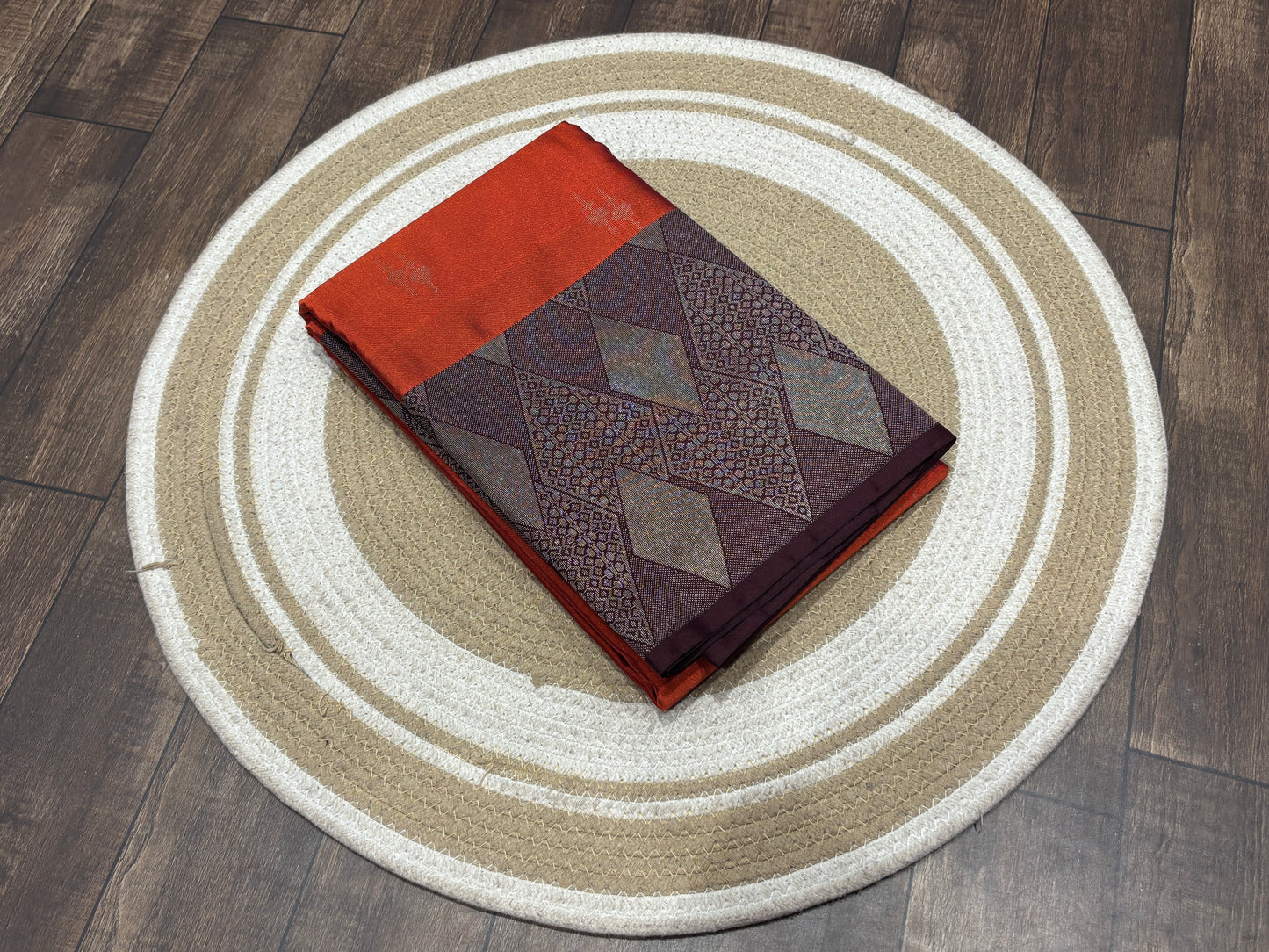 Semi Kanchipuram silk