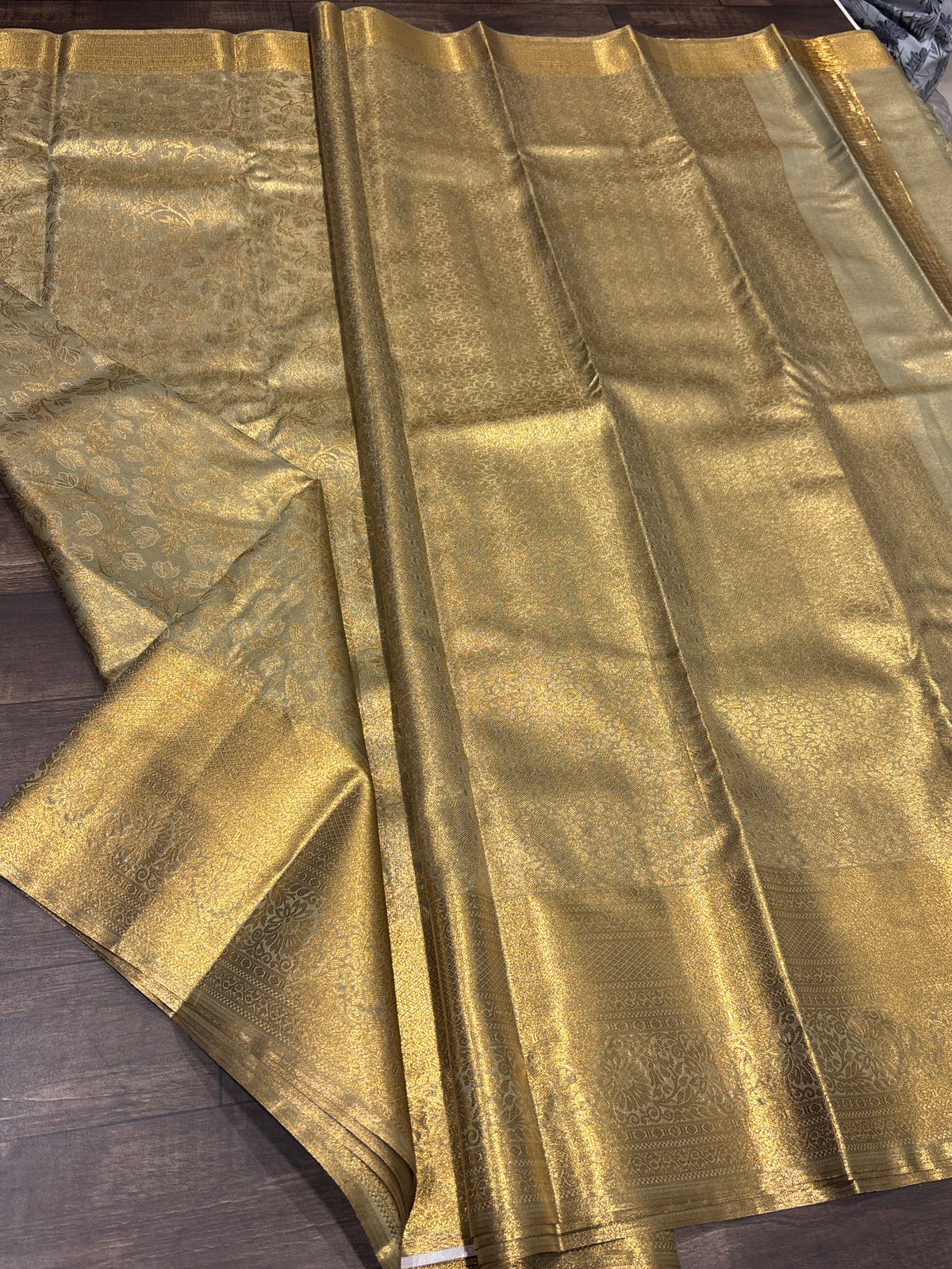 Semi Kanchipuram Tissue