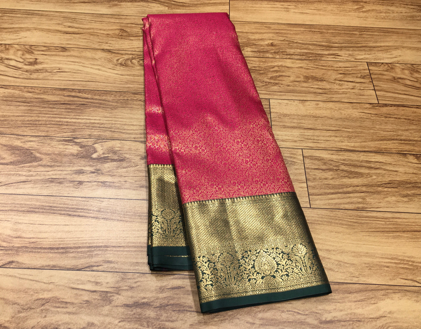 Semi Kanchipuram brocade
