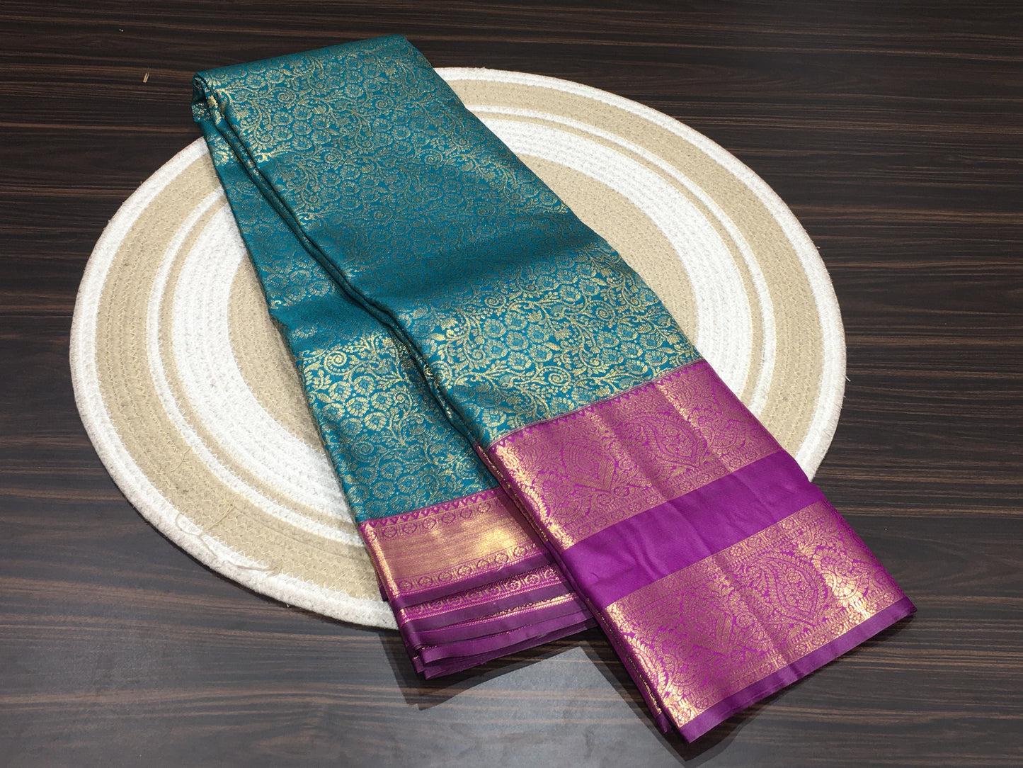Semi Kanchipuram silk