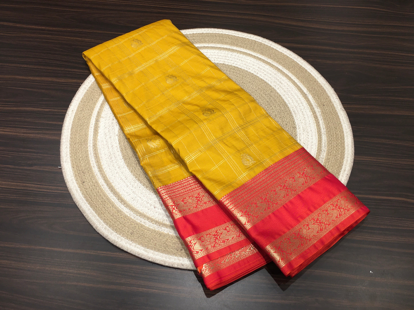 Semi Kanchipuram silk