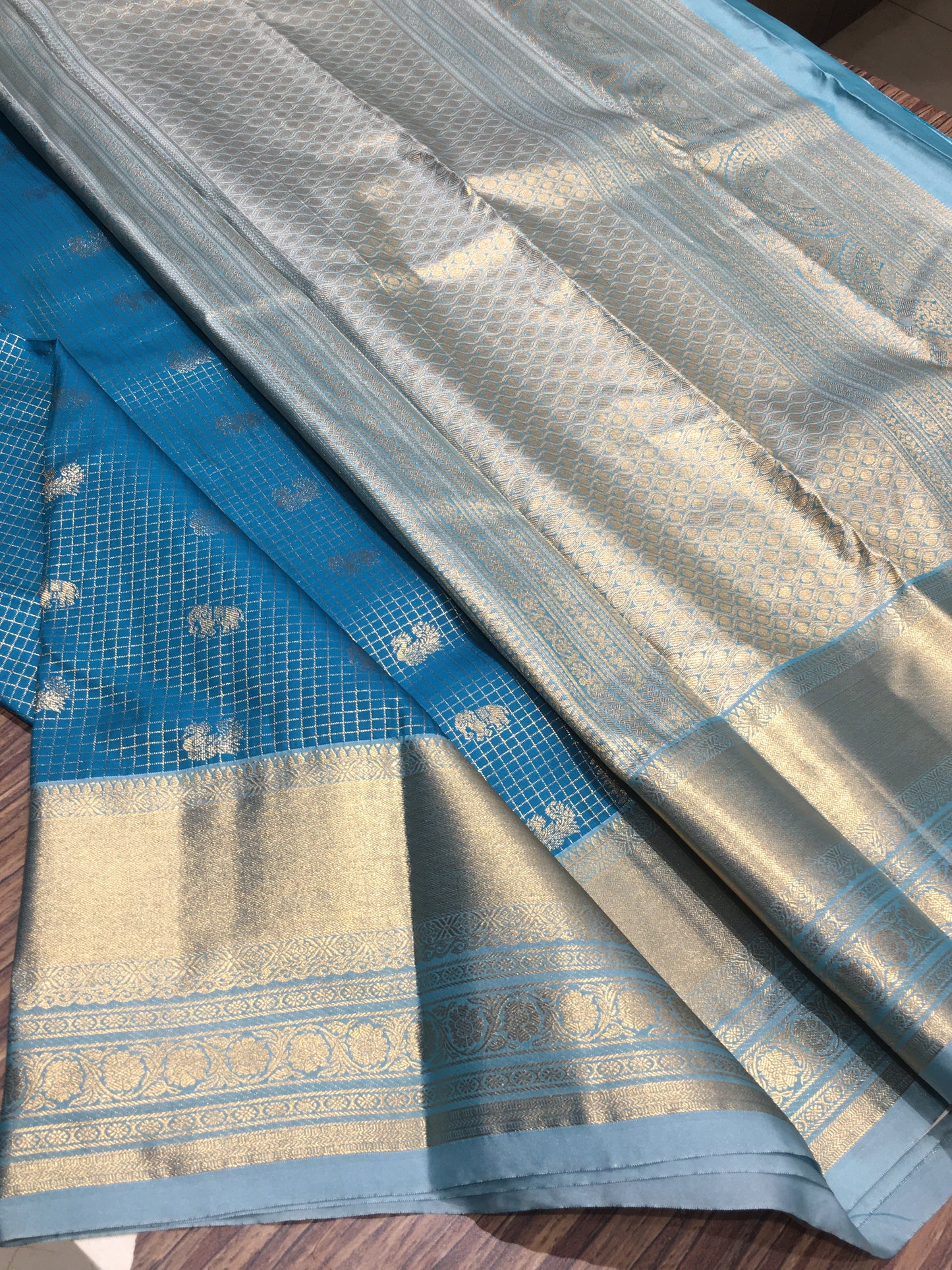 Semi Kanchipuram silk