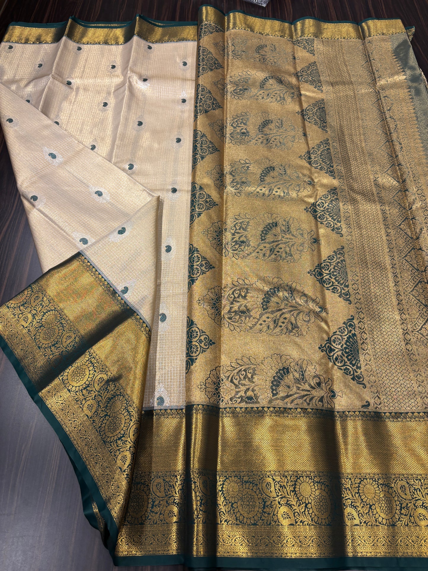 Semi Kanchipuram tissue