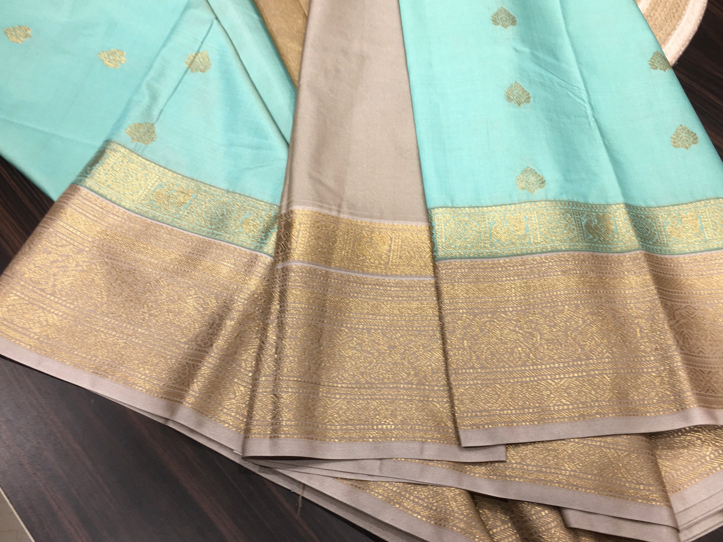 Semi Kanchipuram silk