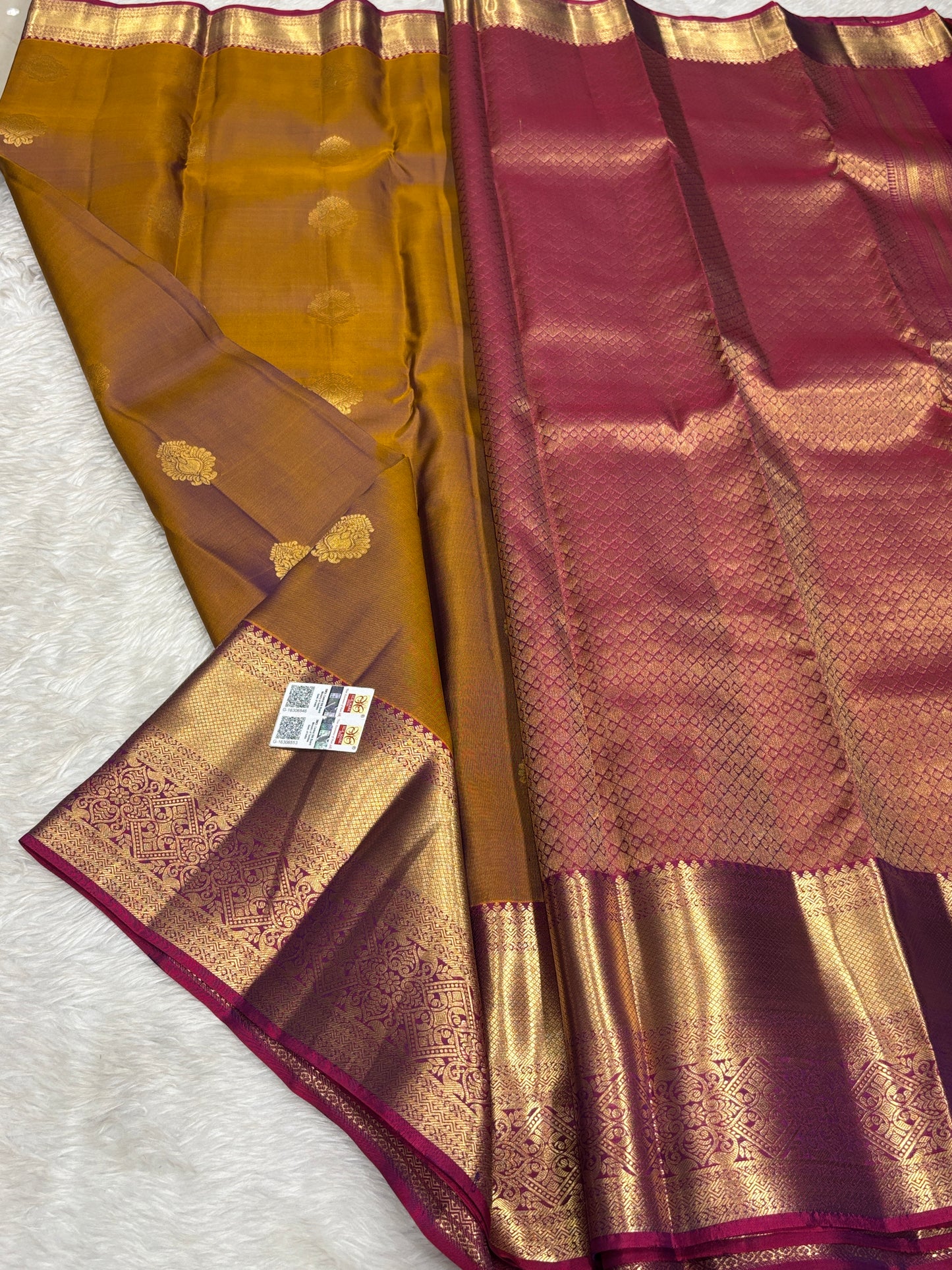 Pure Kanchipuram silk