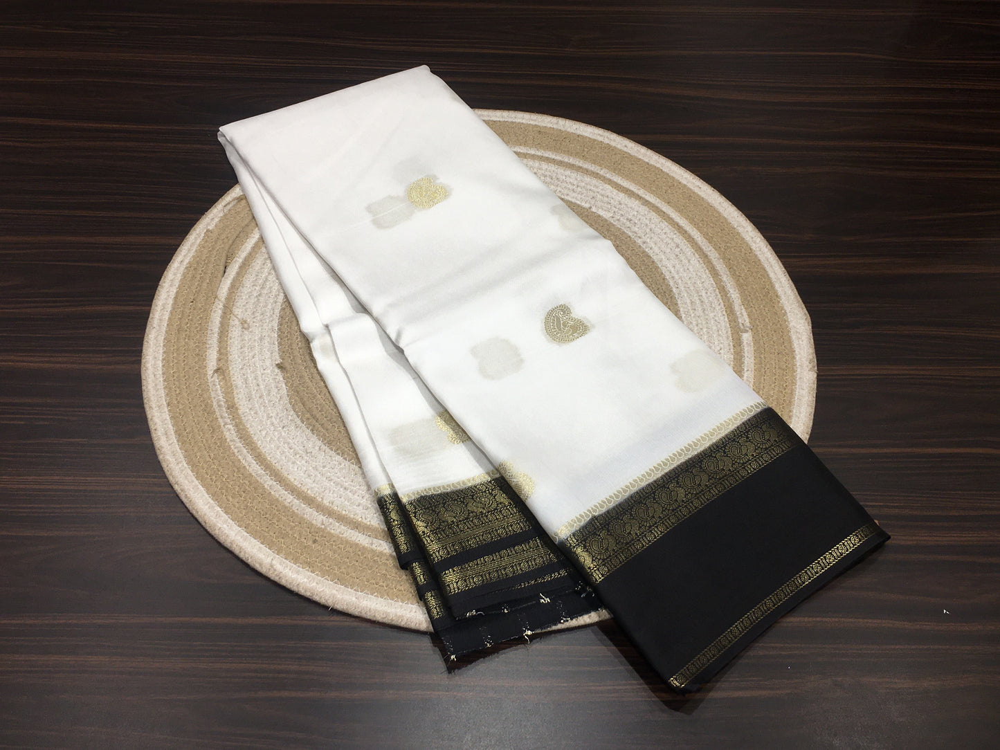 Moonga crape saree